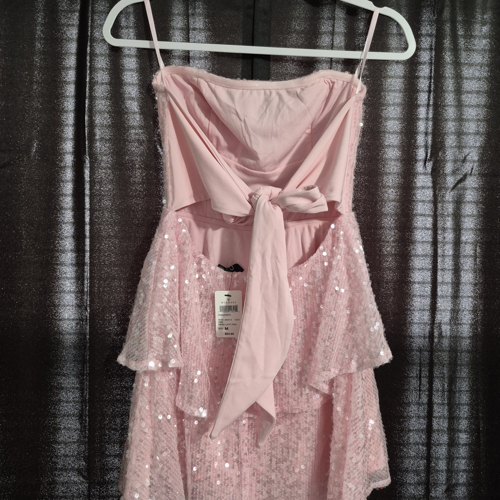 Windsor Light Pink Sequin Dress - Picture 5 of 8